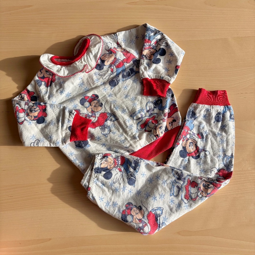 Vintage Christmas Mickey and Minnie flannel pajamas kids size 3